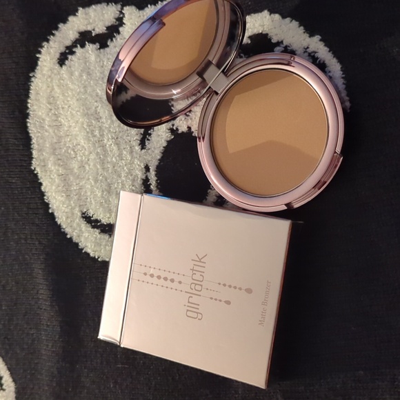 Girlactik Matte Bronzer Casablanca - Picture 3 of 3